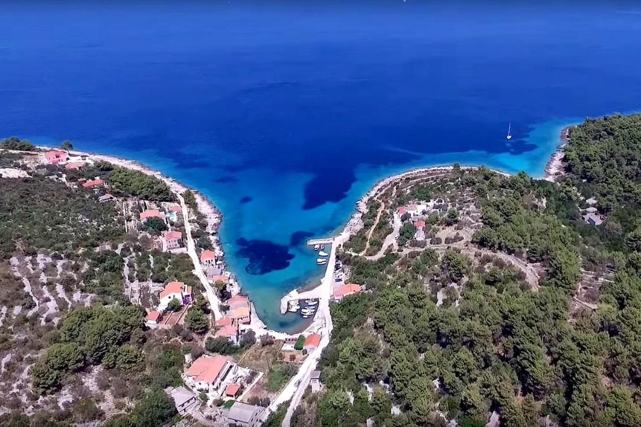 Apartments By The Sea Cove Donja Kruscica - Donja Krusica, Solta - 15636 Grohote ภายนอก รูปภาพ